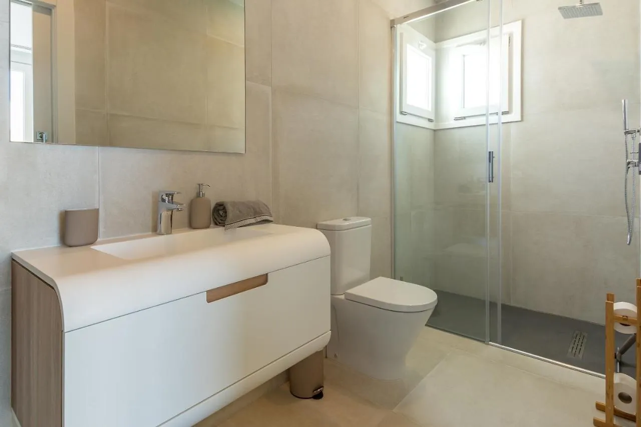 394921 - Wonderful Semi Detached Villa マラガ